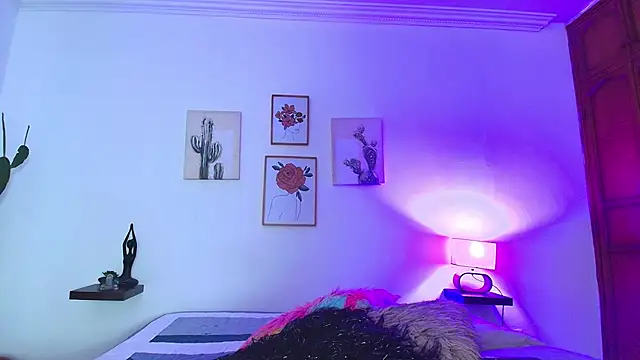 miwa cute online show from 10, 2, 2025