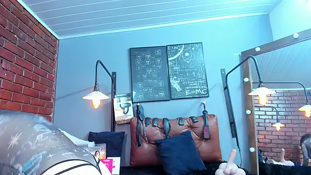 Samantha mature56 online show from 15, 4, 2026