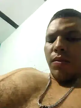 Snapshot of King_russo chatting on 27, 5, 2026 King russo online show from 27, 5, 2026