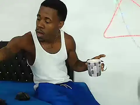 Snapshot of Damian_hart_24CM chatting on 23, 2, 2026 Damian hart 24CM online show from 23, 2, 2026