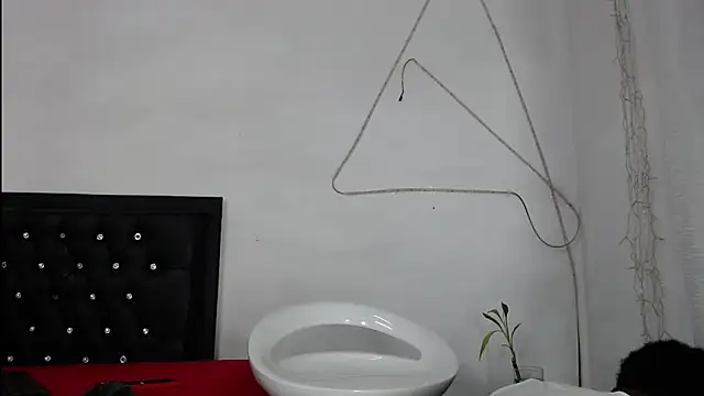 Snapshot of Damian_hart_24CM chatting on 15, 5, 2026 Damian hart 24CM online show from 15, 5, 2026