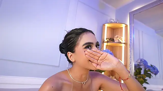 elasummer online show from 15, 4, 2026