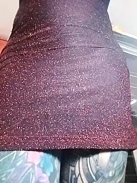 EMILY ROUSSE71 online show from 29, 10, 2025