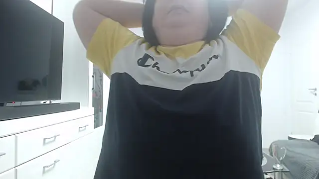 Amandamuller1982 online show from 5, 2, 2025