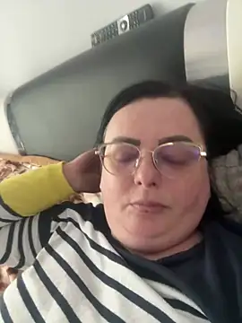 Amandamuller1982 online show from 16, 2, 2025