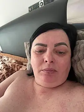 Amandamuller1982 online show from 19, 2, 2025