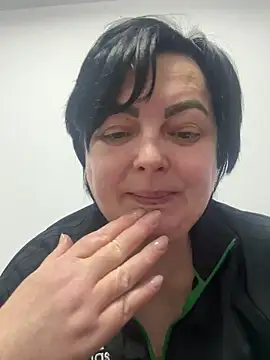 Amandamuller1982 online show from 25, 2, 2025