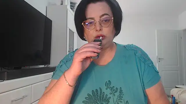 Snapshot of Amandamuller1982 chatting on 11, 5, 2026 Amandamuller1982 online show from 11, 5, 2026