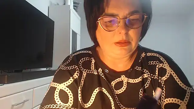 Snapshot of Amandamuller1982 chatting on 11, 5, 2026 Amandamuller1982 online show from 11, 5, 2026