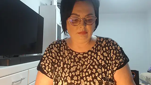 Snapshot of Amandamuller1982 chatting on 7, 6, 2026 Amandamuller1982 online show from 7, 6, 2026