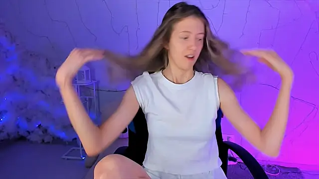 Sharon Evansi online show from 3, 12, 2024