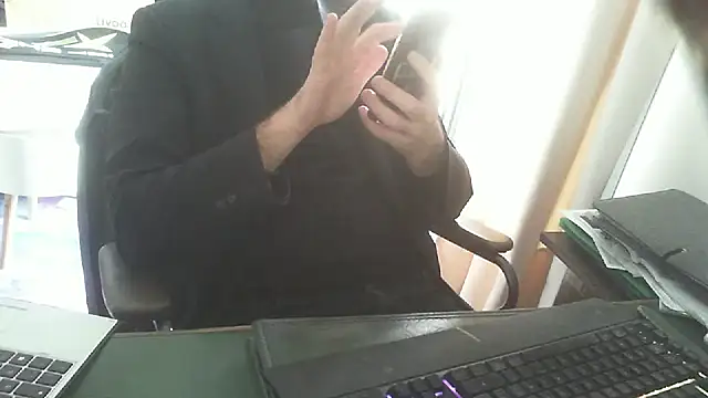 shyfrenchcock1 online show from 20, 2, 2026