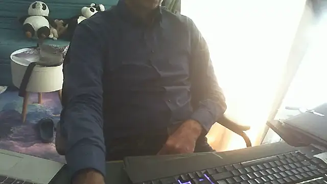 shyfrenchcock1 online show from 29, 6, 2026