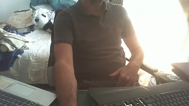 shyfrenchcock1 online show from 17, 7, 2026