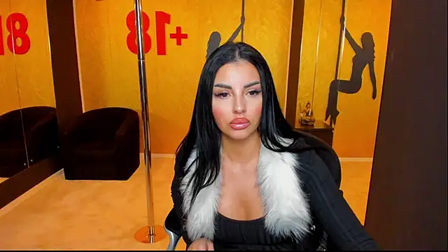 anemarieejolie online show from 18, 1, 2025