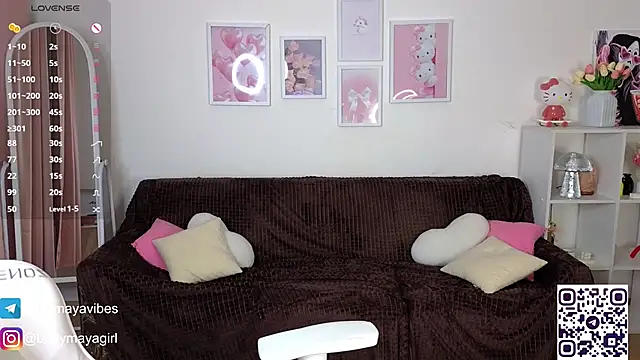 Maya Rave online show from 24, 10, 2025