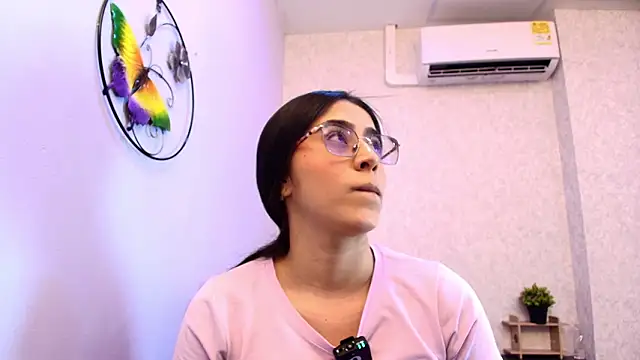 Snapshot of Amy_wats0n chatting on 18, 2, 2026 Amy wats0n online show from 18, 2, 2026