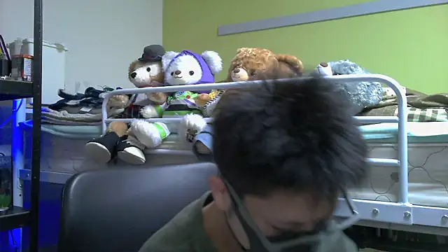 Snapshot of Owl1216 chatting on 10, 1, 2025 Owl1216 online show from 10, 1, 2025