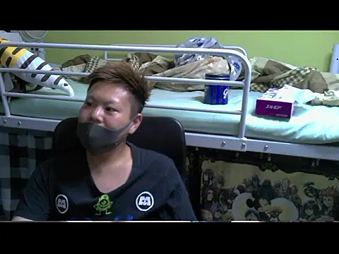 Snapshot of Owl1216 chatting on 10, 9, 2025 Owl1216 online show from 10, 9, 2025