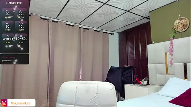 Mia scarlet69 online show from 25, 3, 2026