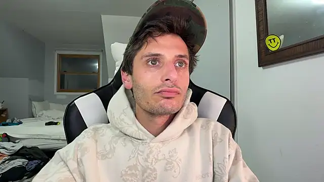 Snapshot of Dylansd chatting on 18, 12, 2024 Dylansd online show from 18, 12, 2024