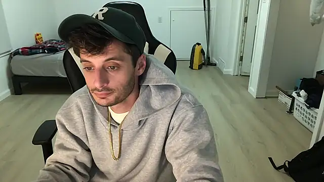 Snapshot of Dylansd chatting on 9, 11, 2025 Dylansd online show from 9, 11, 2025