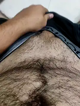 themostnaughtiestguyy online show from 12, 4, 2026