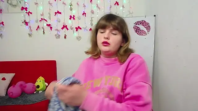 Snapshot of StaceyLex chatting on 6, 4, 2026 StaceyLex online show from 6, 4, 2026