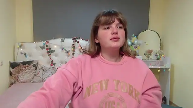 Snapshot of StaceyLex chatting on 12, 4, 2026 StaceyLex online show from 12, 4, 2026