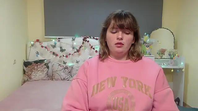 Snapshot of StaceyLex chatting on 13, 4, 2026 StaceyLex online show from 13, 4, 2026