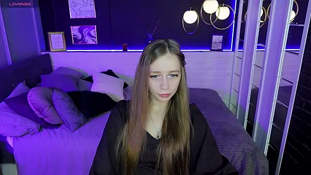 OliviaGentle online show from 14, 12, 2024