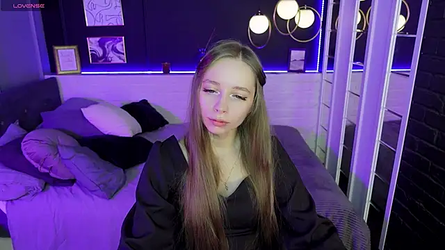 OliviaGentle online show from 15, 12, 2024