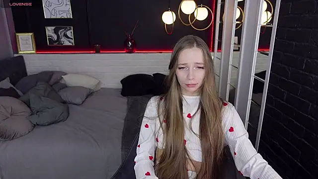 OliviaGentle online show from 18, 12, 2024