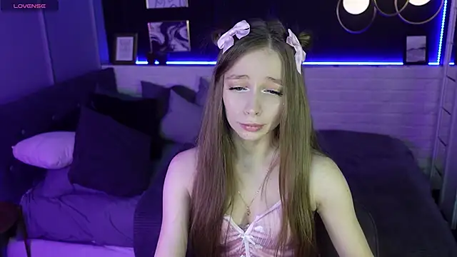 OliviaGentle online show from 17, 2, 2025