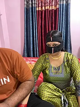 Snapshot of mickey_love chatting on 17, 1, 2026 mickey love online show from 17, 1, 2026