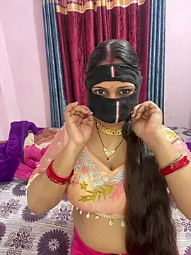 Snapshot of mickey_love chatting on 7, 2, 2026 mickey love online show from 7, 2, 2026