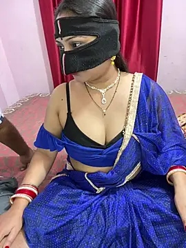 mickey love online show from 25, 4, 2026