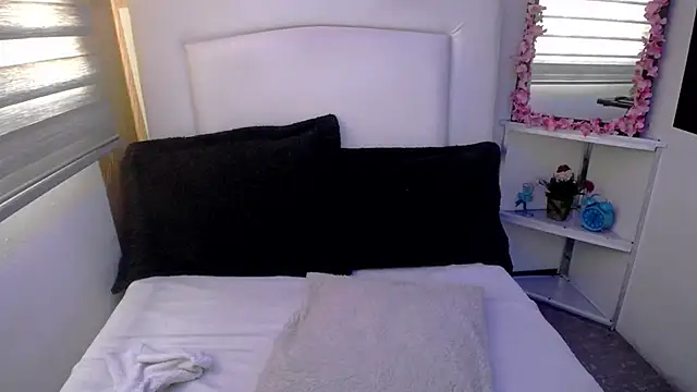 Snapshot of palmer_mIix chatting on 11, 12, 2024 palmer mIix online show from 11, 12, 2024