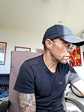 mileflav0r online show from 3, 5, 2026