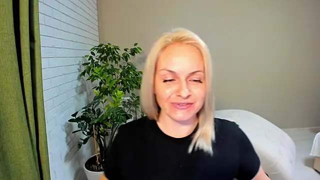 Alicee Gracee online show from 7, 2, 2025