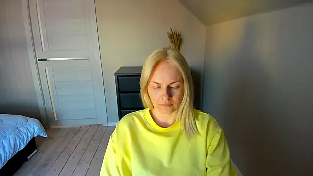 Alicee Gracee online show from 21, 3, 2025