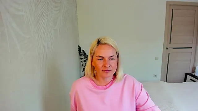 Snapshot of Alicee_Gracee chatting on 26, 6, 2026 Alicee Gracee online show from 26, 6, 2026