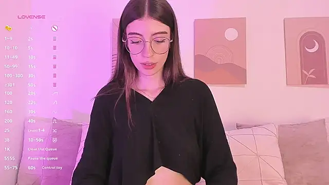 Snapshot of Mia_Heartt chatting on 18, 3, 2025 Mia Heartt online show from 18, 3, 2025