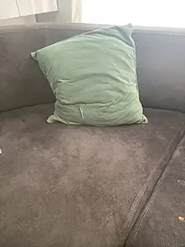 Snapshot of mertt3457 chatting on 5, 1, 2025 mertt3457 online show from 5, 1, 2025