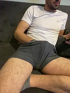 Snapshot of mertt3457 chatting on 8, 2, 2025 mertt3457 online show from 8, 2, 2025