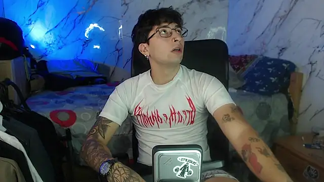 Snapshot of Dereck_Dickson chatting on 6, 2, 2026 Dereck Dickson online show from 6, 2, 2026