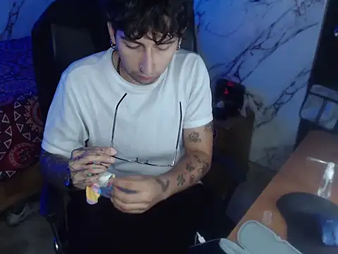 Snapshot of Dereck_Dickson chatting on 3, 3, 2026 Dereck Dickson online show from 3, 3, 2026