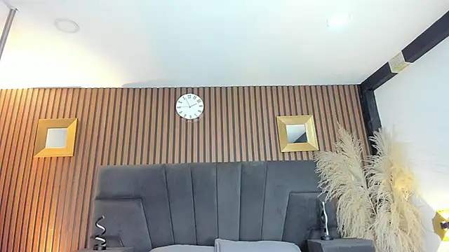Snapshot of NaxaAndLexi_ chatting on 20, 4, 2026 NaxaAndLexi online show from 20, 4, 2026