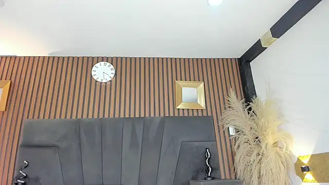 Snapshot of NaxaAndLexi_ chatting on 24, 4, 2026 NaxaAndLexi online show from 24, 4, 2026