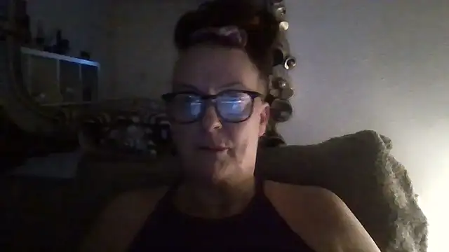 Snapshot of Tillieuk chatting on 10, 1, 2026 Tillieuk online show from 10, 1, 2026